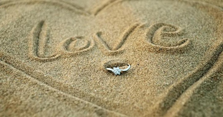 ring on the sand with love